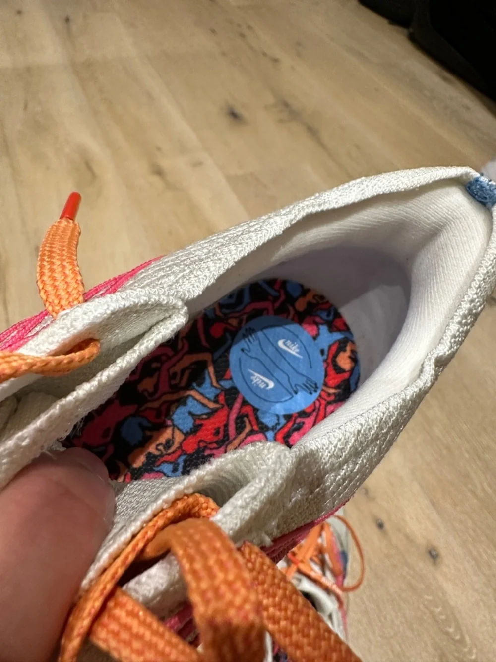 Women’s Nike White Knit Running Shoes - Blue Swoosh, Pink Stripes & Orange Laces - Picture 11 of 16